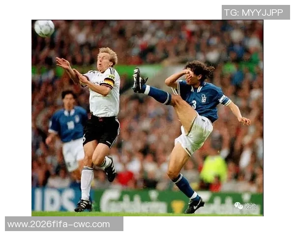 足球场上的遗憾瞬间十大球员放弃射门的精彩瞬间回顾